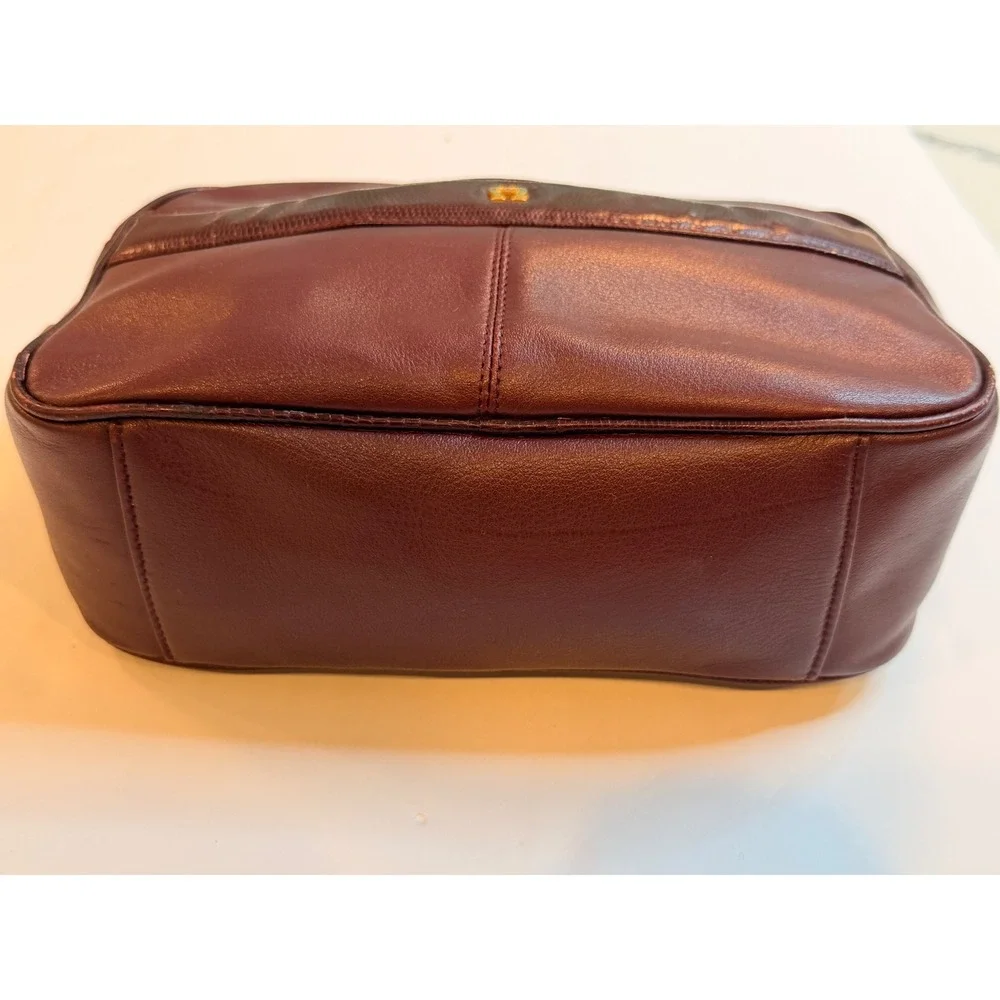 Etienne Aigner Vintage Burgundy Leather Clutch Cosmetic Bag Oxblood Horseshoe
